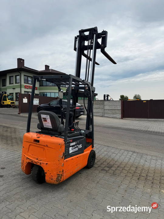 wózek widłowy elektryczny DOOSAN B15R5 3kołowy elektryczny