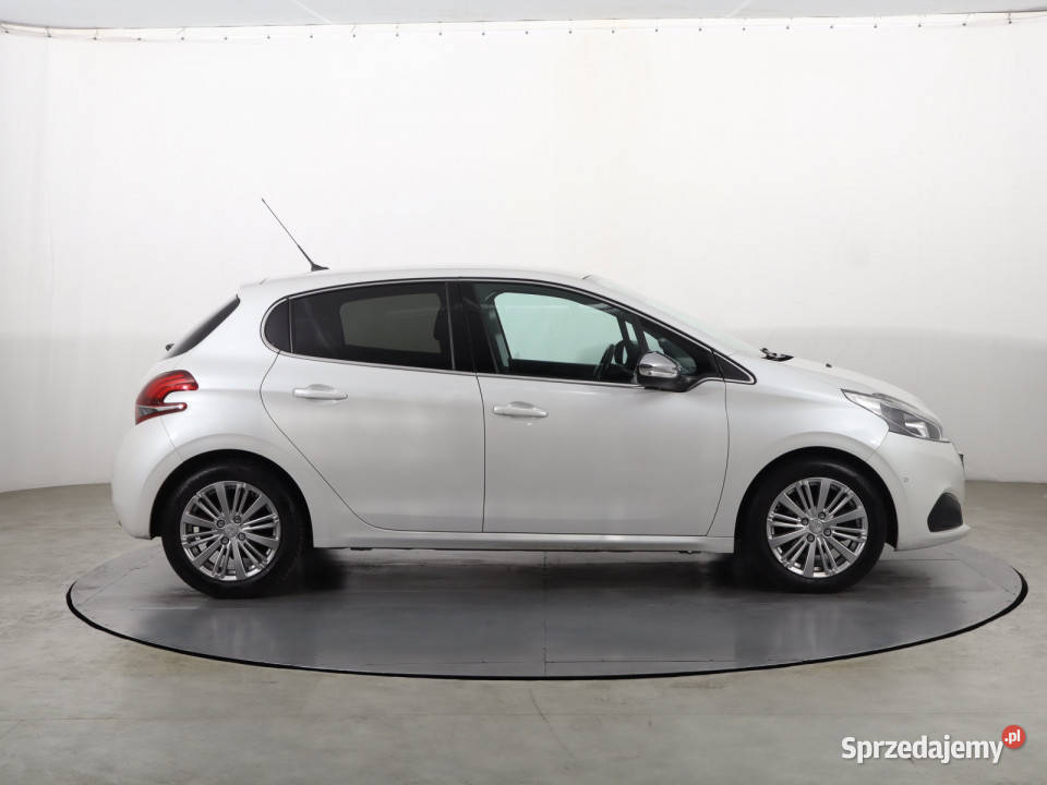 Peugeot 208 12 PureTech