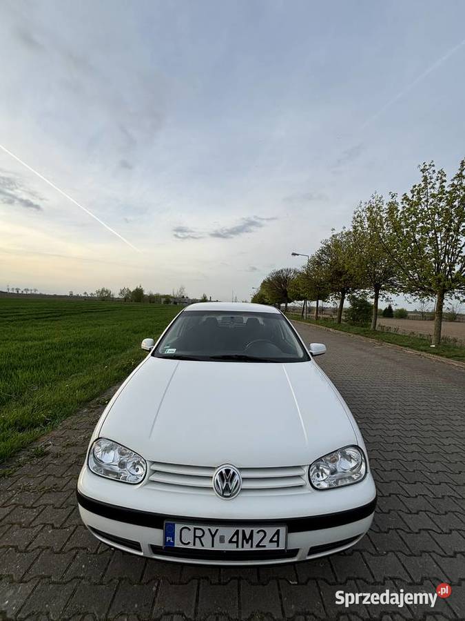 Volkswagen Golf IV 14 LPG Biały kujawsko-pomorskie