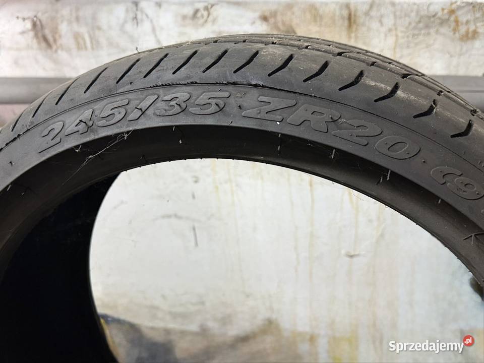 Opony Pirelli 24535 ZR 20 Cs Samochodowe Szydłowiec sprzedam
