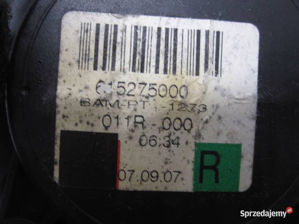 MERCEDES W204 07r pas bezpieczeństwa prawy