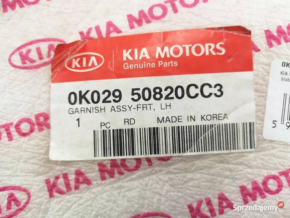 LISTWA BŁOTNIKA LEWY PRZÓD KIA SPORTAGE 9700