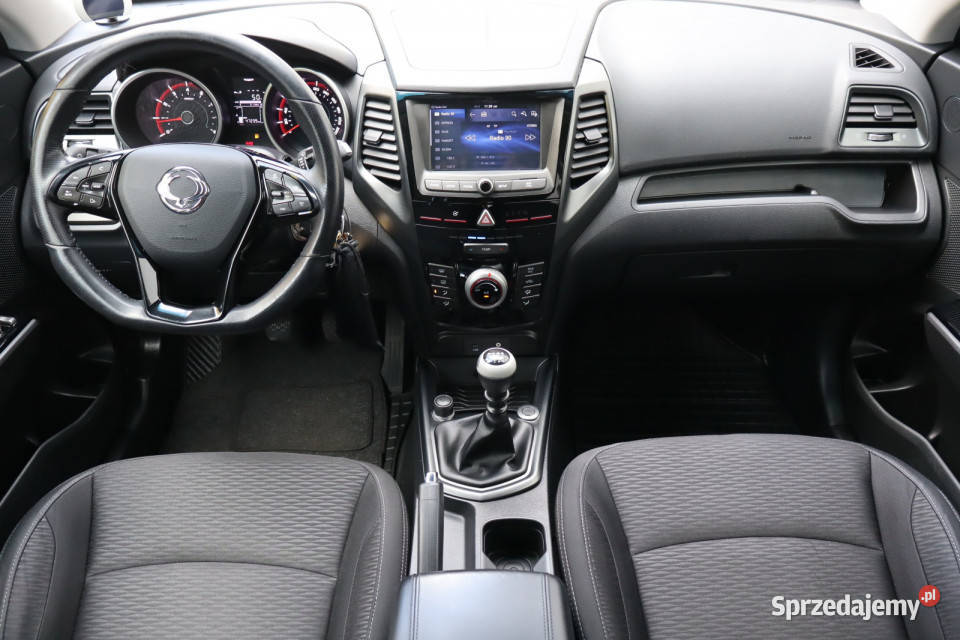 SsangYong XLV 16 eXGi ASR (kontrola trakcji) śląskie