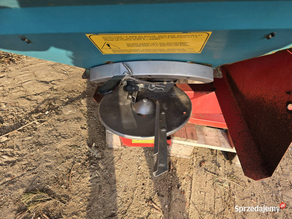 Rozsiewacz nawozów mineralnych SULKY DPX 1505 Włosty