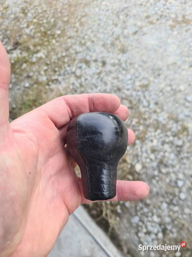Gałka skórzana golf mk2 Części samochodowe śląskie