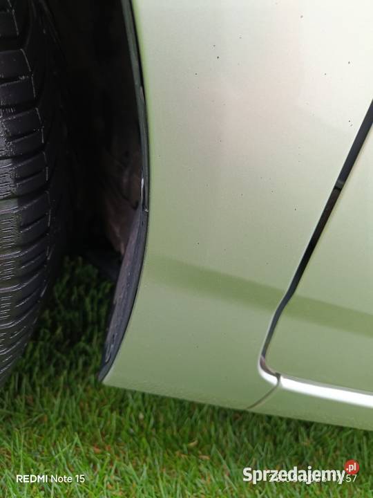 Zdrowa i zadbana Toyota Corolla mały przebieg welurowa tapicerka Corolla Żary
