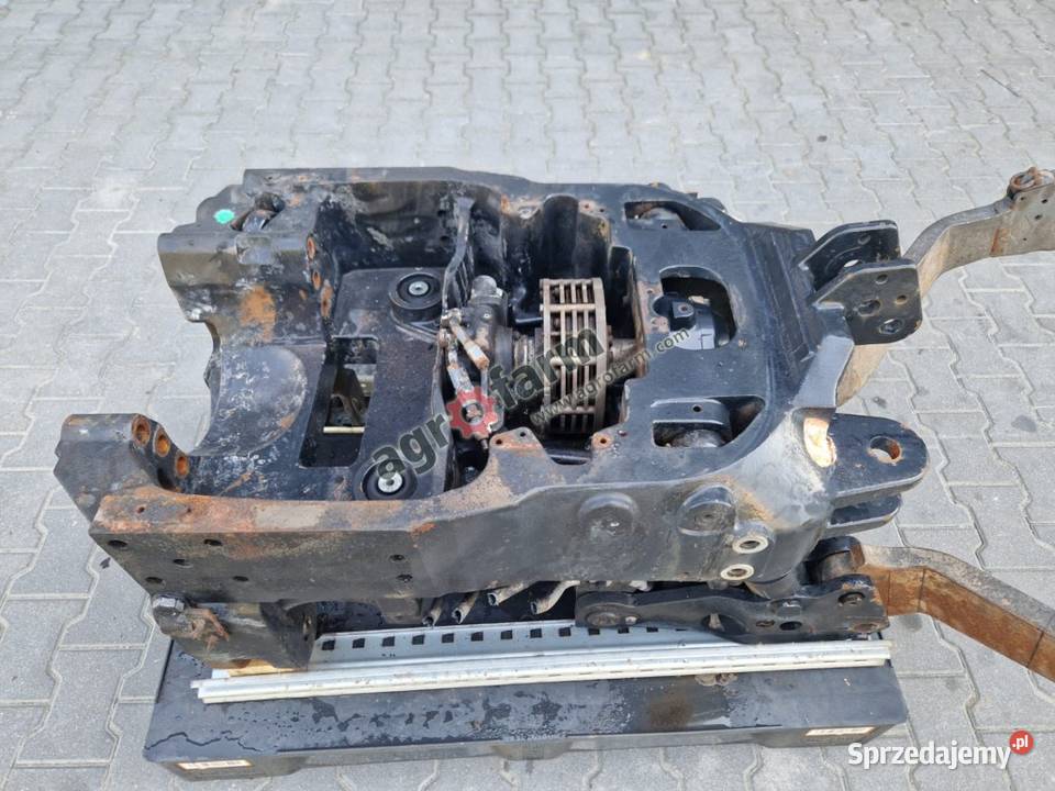 TUZ przedni podnośnik WOM Holland T6175 Byków