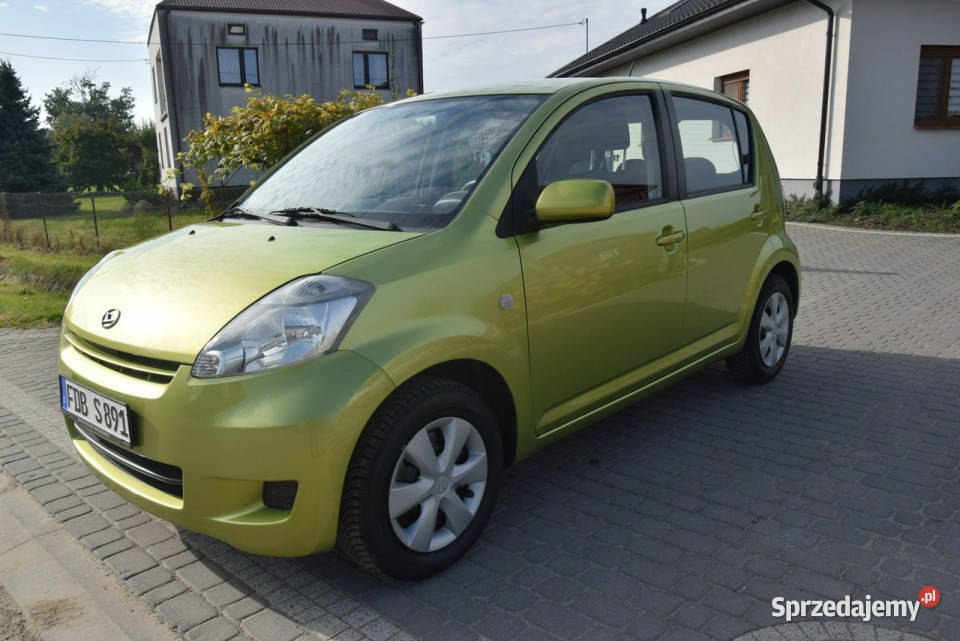 Daihatsu Sirion 13B Automat Yaris 2008r Klima 90KM Majdan Sieniawski