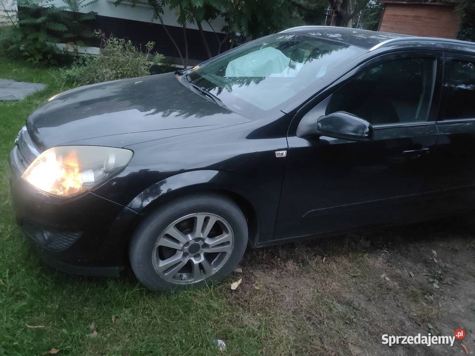 Astra H 18 140 Gaz Skrętne ksenony Dwa komplety Opel