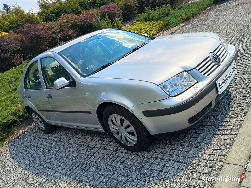 SUPER STAN Bora z 2001 r benzyna 14 Ruda Śląska