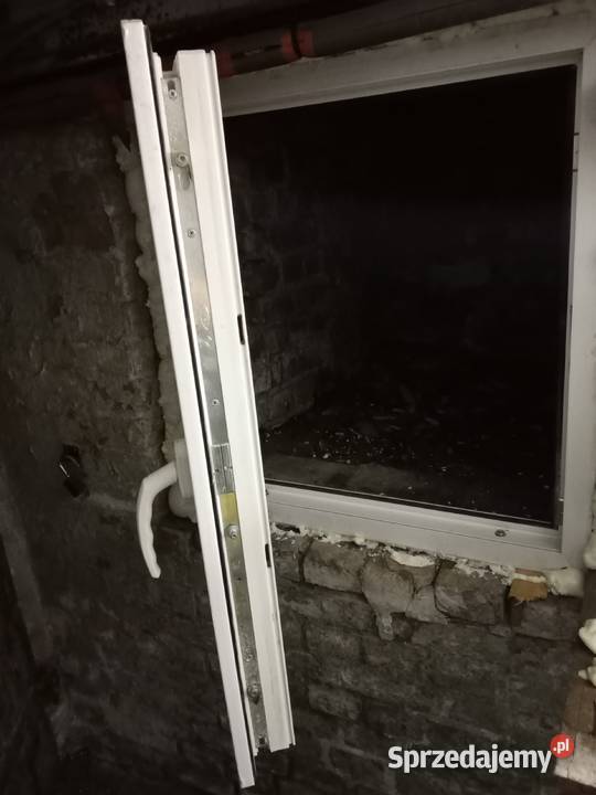 Sprzedam okno z demontażu idealne do piwnicy Gorzów Wielkopolski