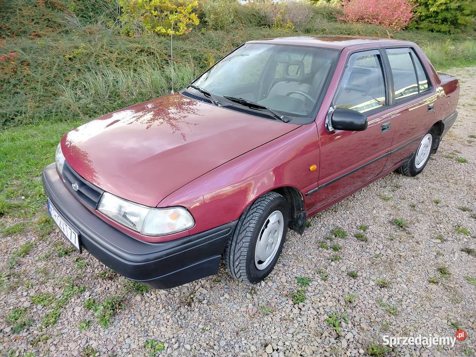 Hyundai Pony 15 LPG sedan ładny i zdrowy sprzedam