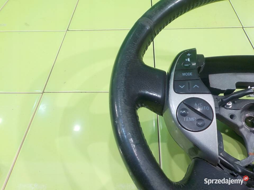 TOYOTA PRIUS II 15 VVTI AUT 07r HB 5D kierownica