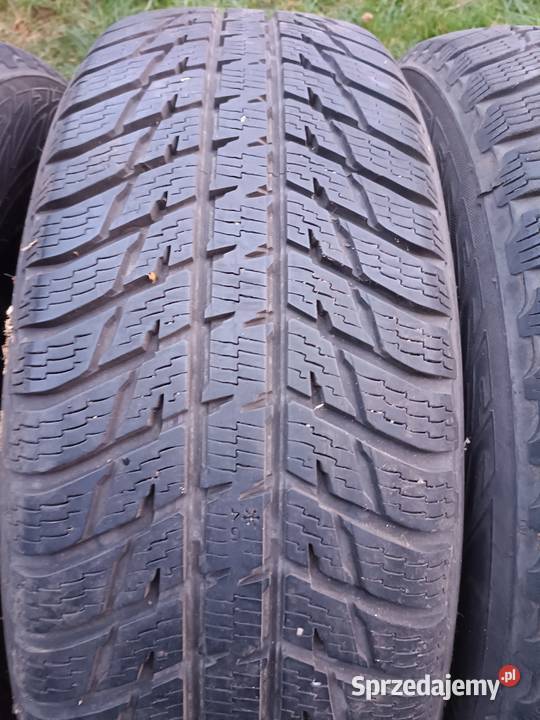 Opony zimowe Nokian 22565 R17 bieżnik 7 mm mazowieckie