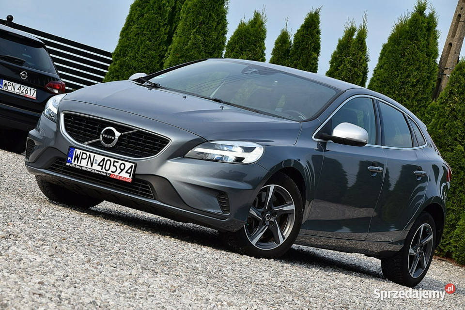 Volvo V40 20D3 150 RDesign Lift Alcantara Led podgrzewane fotele Volvo Nowe Kucice sprzedam