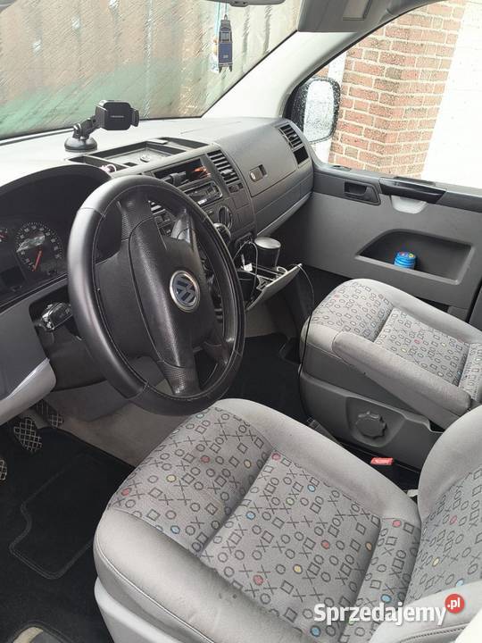VW Transporter T5 25 TDI 2005r 5 osób KLIMA HAK grafitowy świętokrzyskie