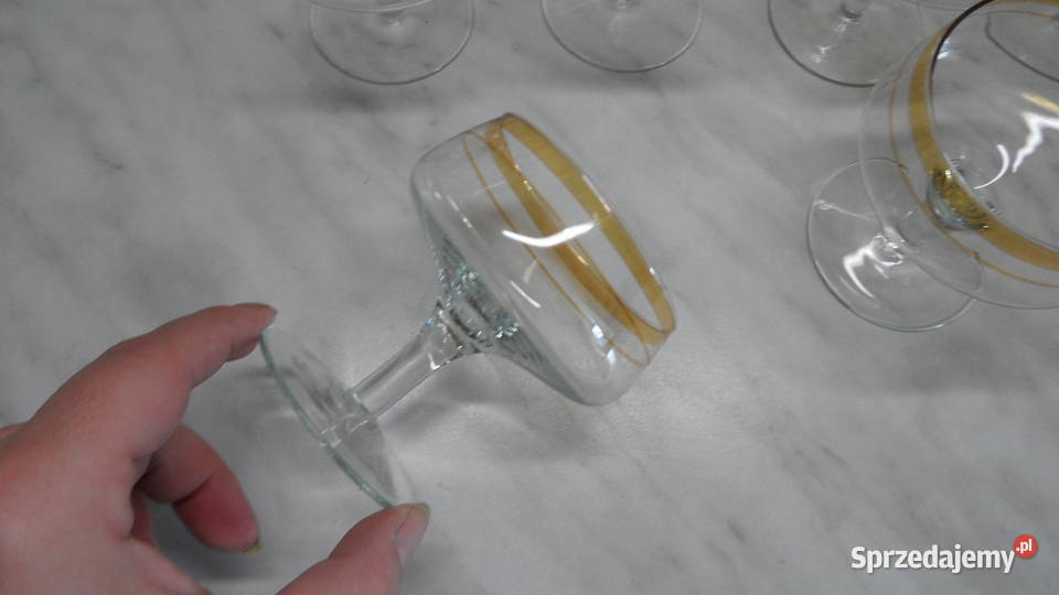 Szampanówki PRL 6 sztuk