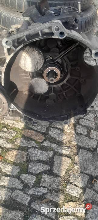 VW PASSAT B6 2006 20 TDI SKRZYNIA ZMIANY 6 Rok produkcji 2006 Dobiegniew sprzedam