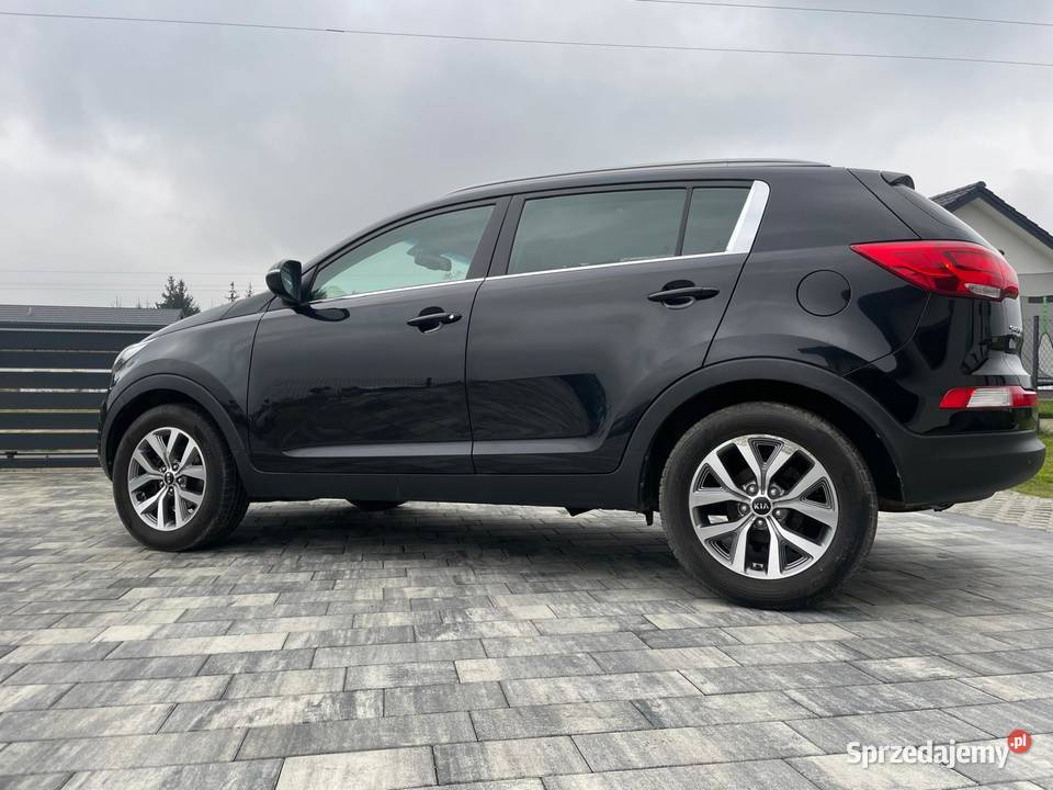 Kia Sportage Benzyna 16 Kamera Nawigacja Ledy serwisowany w ASO kujawsko-pomorskie Grudziądz sprzedam