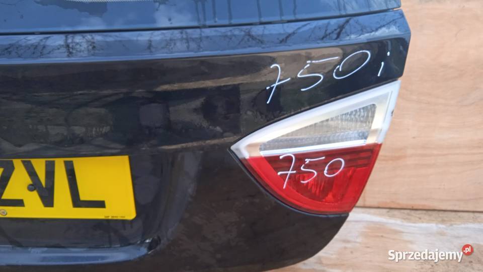 BMW E91 KOMBI TOURING KLAPA TYŁ 6689 Klapy bagażnika Zbierkowo