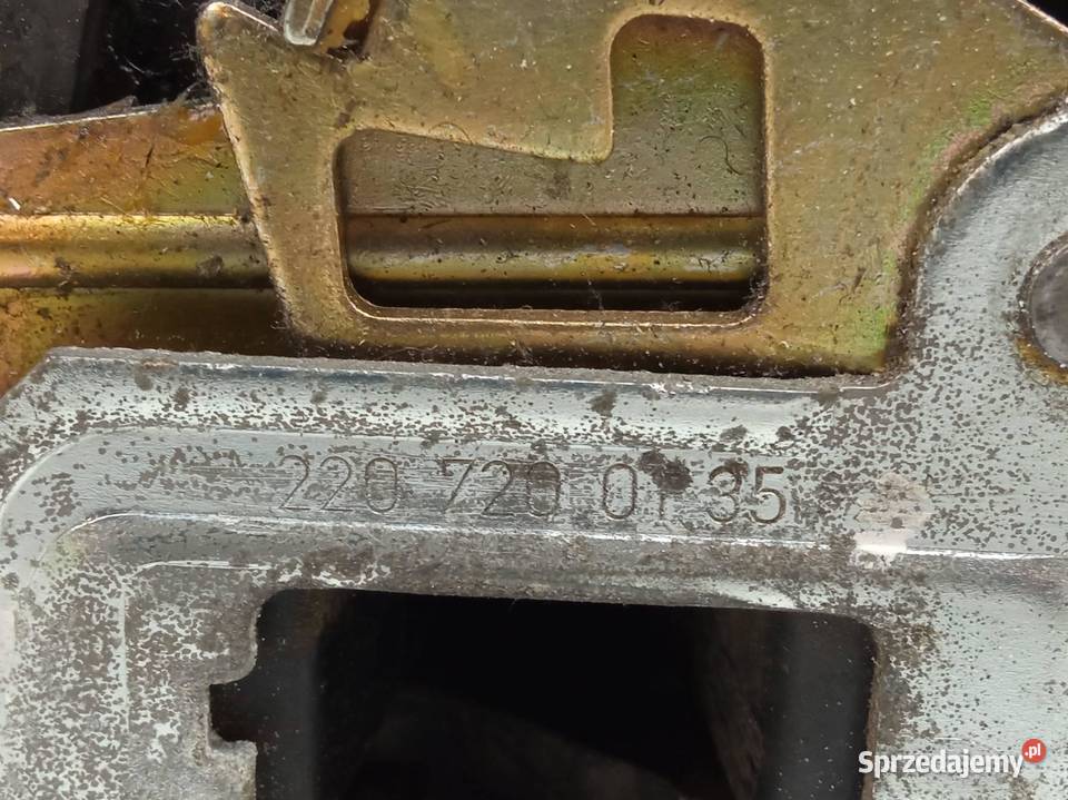 ZAMEK DRZWI LEWY PRZÓD 2207200135 MercedesBenz Motoryzacja świętokrzyskie
