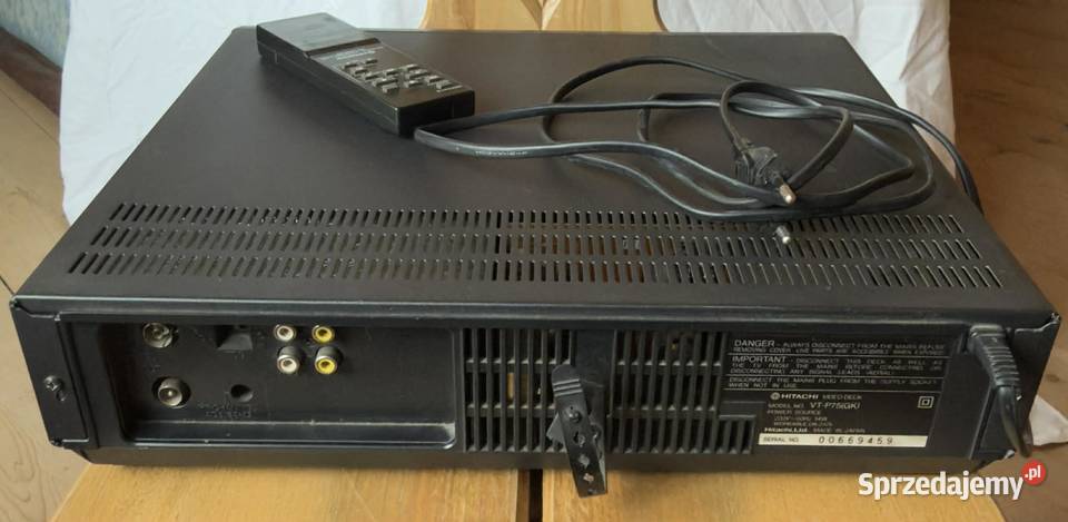 Hitachi video deck VTP75GK z pilotem Bukowina Tatrzańska