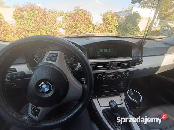 BMW E90 20 BenzynaGaz 2005 Nie Bez Wad Rok produkcji 2005 Nałęczów