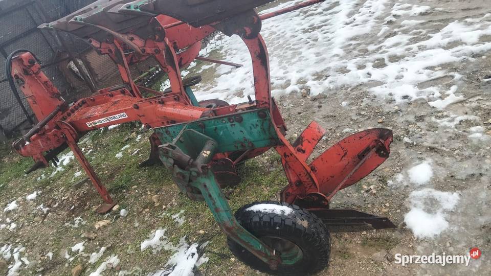 Pług 3 obrotowy kverneland