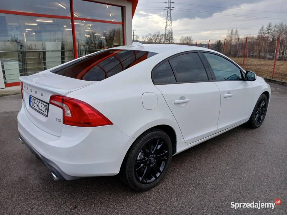Volvo s60 ladny egzemplaz 2017 Pilzno