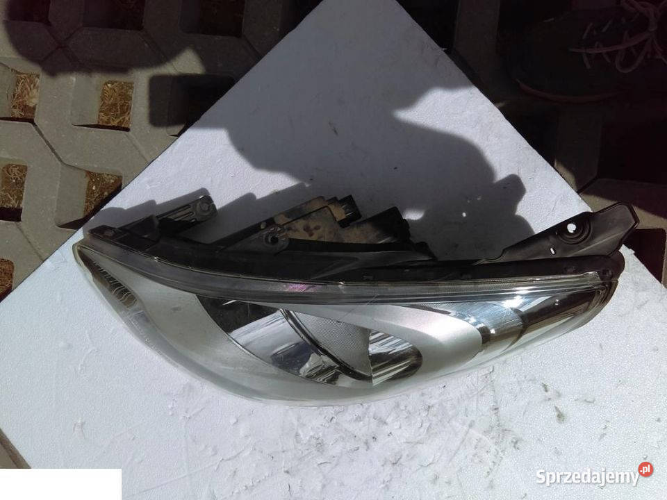 HYUNDAI I10 REFLEKTOR LAMPA LEWA lampy przednie sprzedam