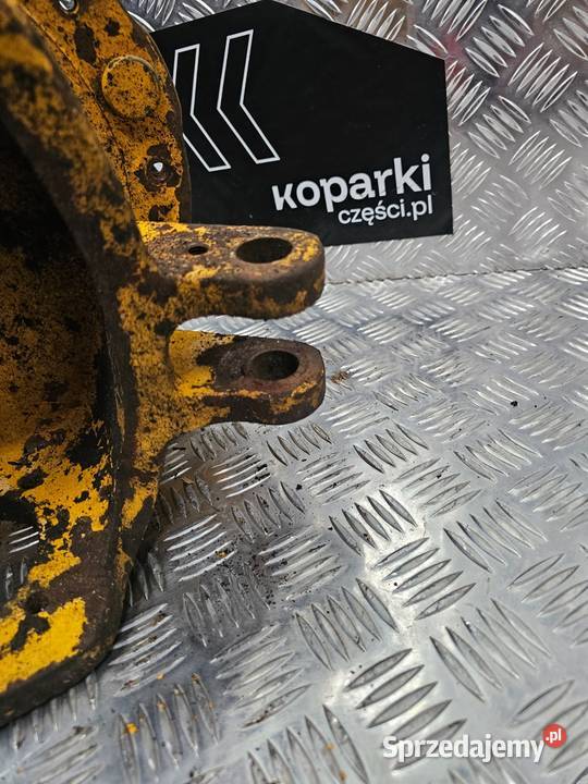 Lewa zwrotnica z piastą koła JCB 3CX 4CX 52558 pomorskie sprzedam