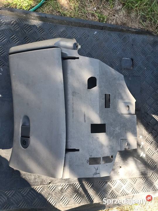 Schowek pasażera Saab 93 I 9802r sprzedam