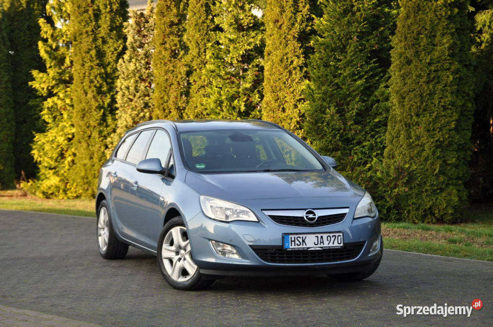 Opel Astra 16T180Duża NaviGrzane Ostrów Mazowiecka