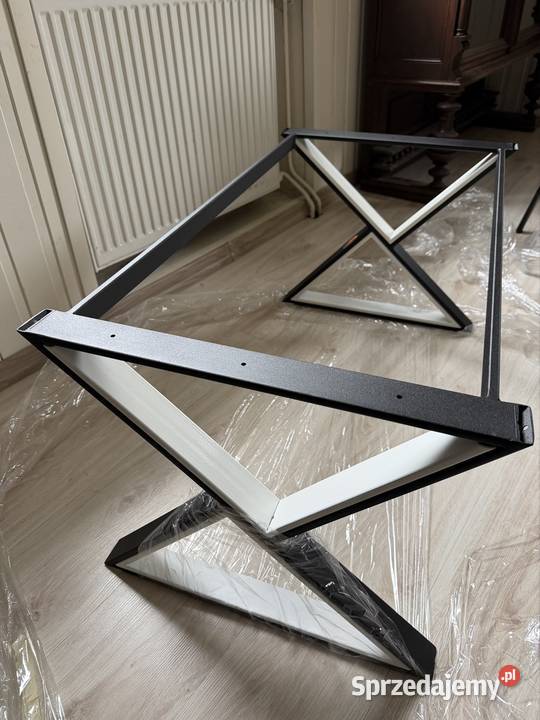Solidny stelaż loft stolik ława