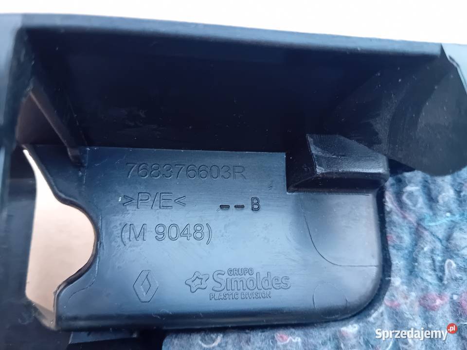Renault Captur II osłona słupkaprogu lewą osobowe wielkopolskie sprzedam
