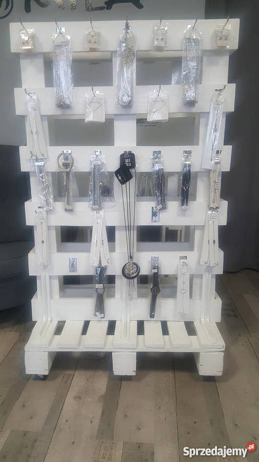 Meble sklepowe z palet Mosina wyposażenie