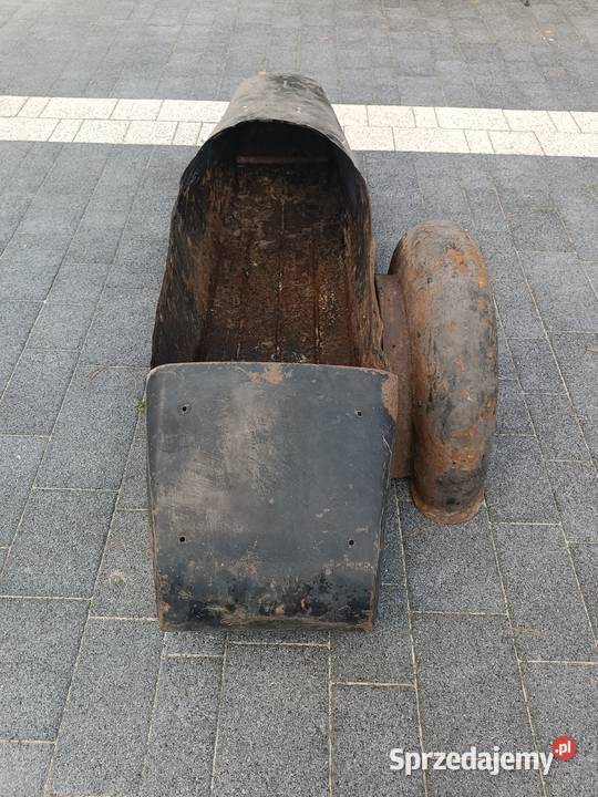 Wózek boczny Junak uszkodzony