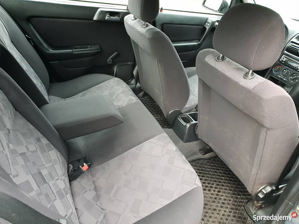Opel Astra II Sedan 992000r 14 16V Benz Ele Stan manualna Łódź