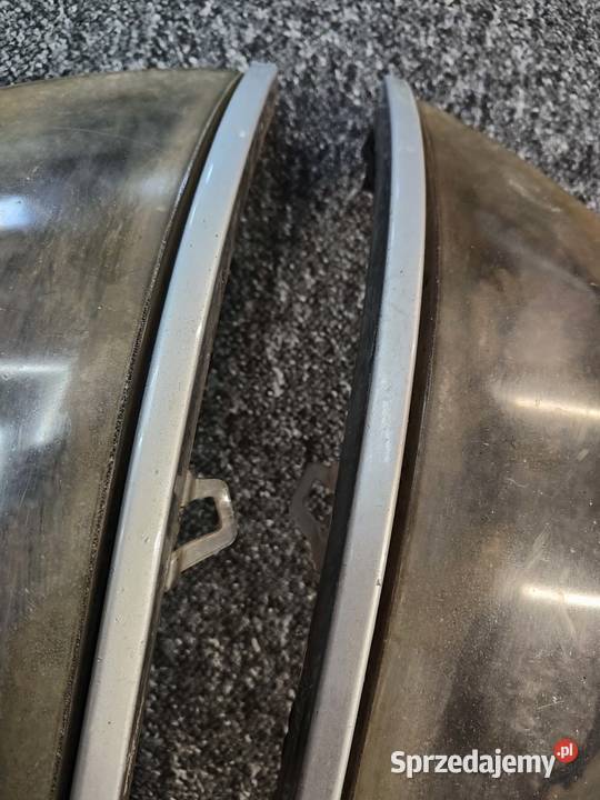 Listwy pod lampy BMW E39 LIFT szare silver osobowe Kielcza