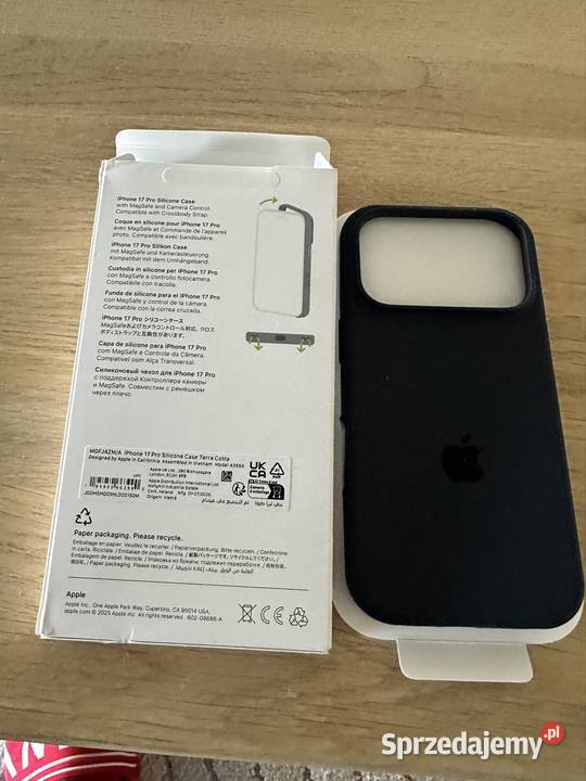 Oryginalne etui Apple iPhone 17 pro czarne wielkopolskie Ostrów Wielkopolski
