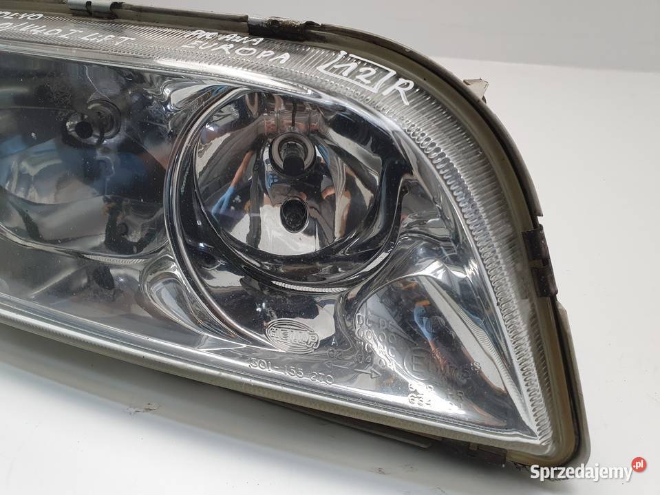 LAMPA Volvo S40 I V40 I lift PRAWY PRZÓD prawa Rudka