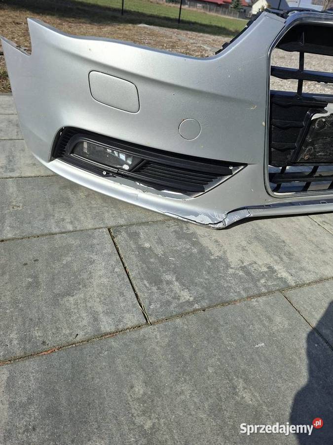 Uszkodzony Zderzak audi a4b8lift 2013 Ryki