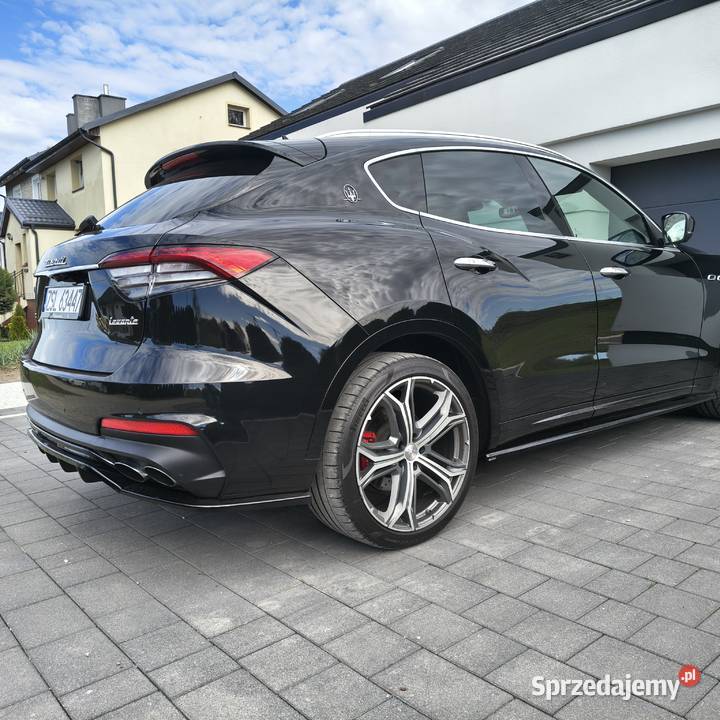 Maserati Levante SQ4 granLusso pełny lift Levante Sławno