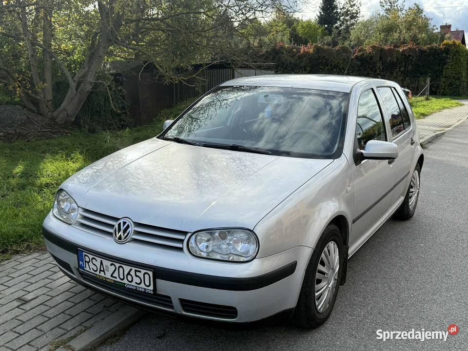 Volkswagen golf IV 16 lpg długie opłaty 2 x Przemyśl