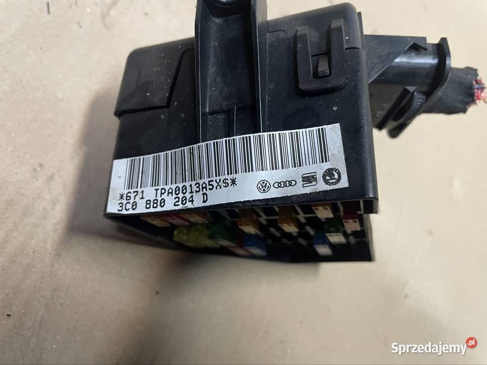 3C0880204 skrzynka bezpieczników vw passat b6 Szczecin sprzedam