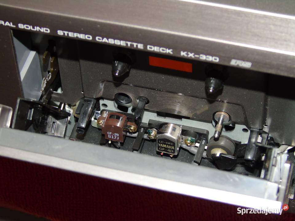 Magnetofon Yamaha KX330 tytan sprawny i ładny sprzedam