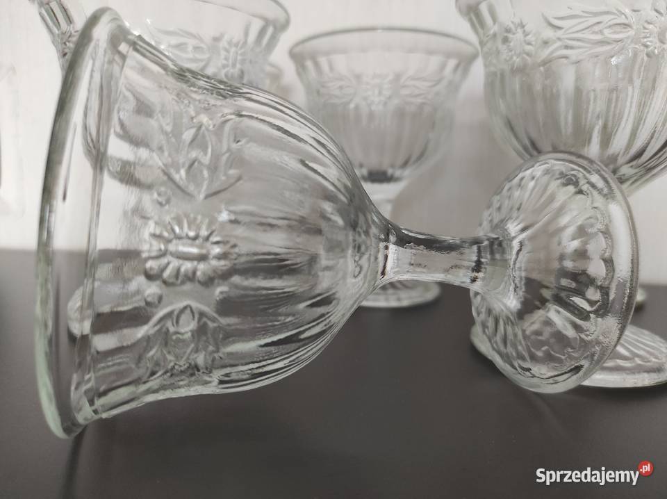 Kielichy puchary stare szkło Ząbkowice PRL Nowe Białystok