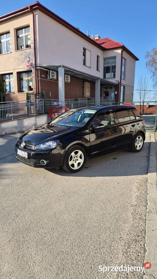 Benzyna Klimatyzacja sprawna auto 8 lat w Golf Kraków