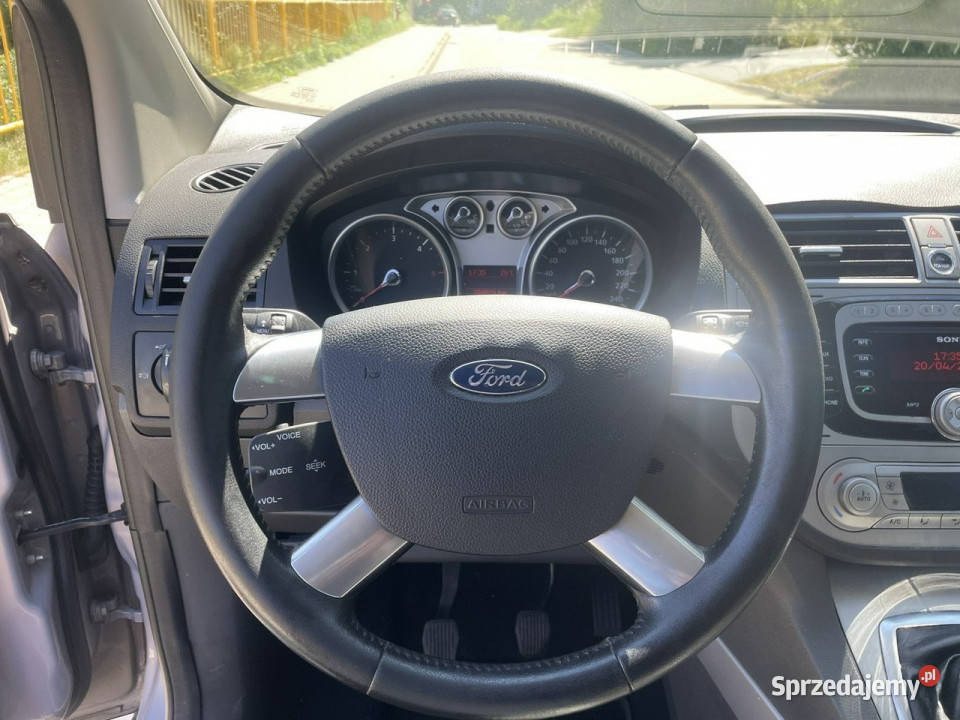 Ford Kuga Ford Kuga 20 TDCI 140 Opłacony nieuszkodzony Samochody osobowe
