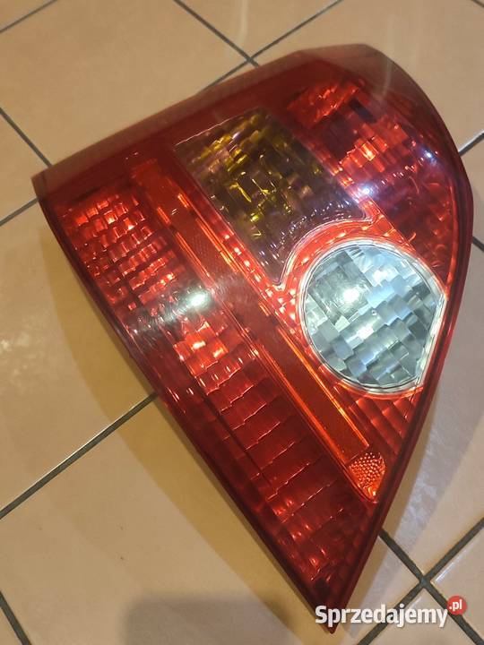 Lampa lewy tył Honda Civic VII 5 drzwihatchback podkarpackie Krosno